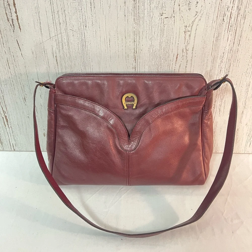 Vintage aigner purse oxblood